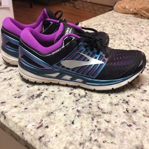 Brooks Transcend 5